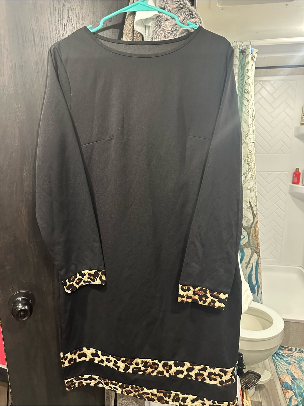 SHEIN Black Long Sleeve Dress with Leopard Trim Accents